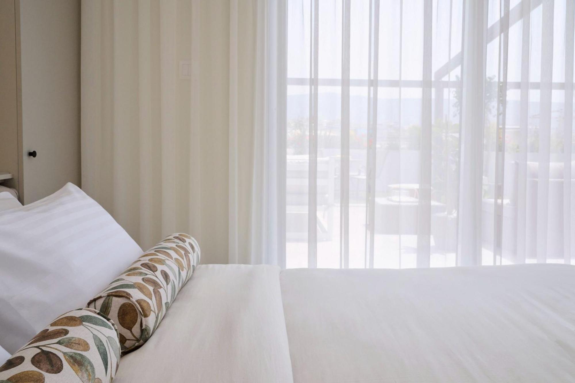 Acropolis Muses - Downtown Luxury Apartments 아테네 외부 사진