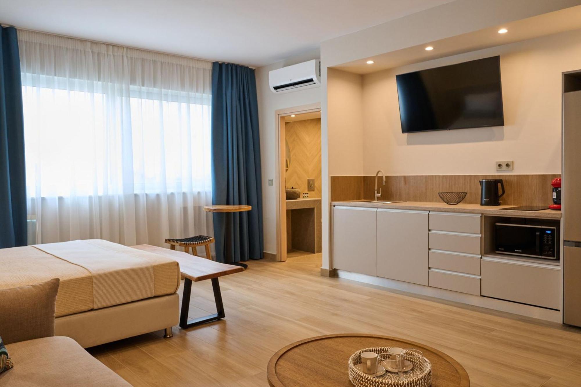 Acropolis Muses - Downtown Luxury Apartments 아테네 외부 사진