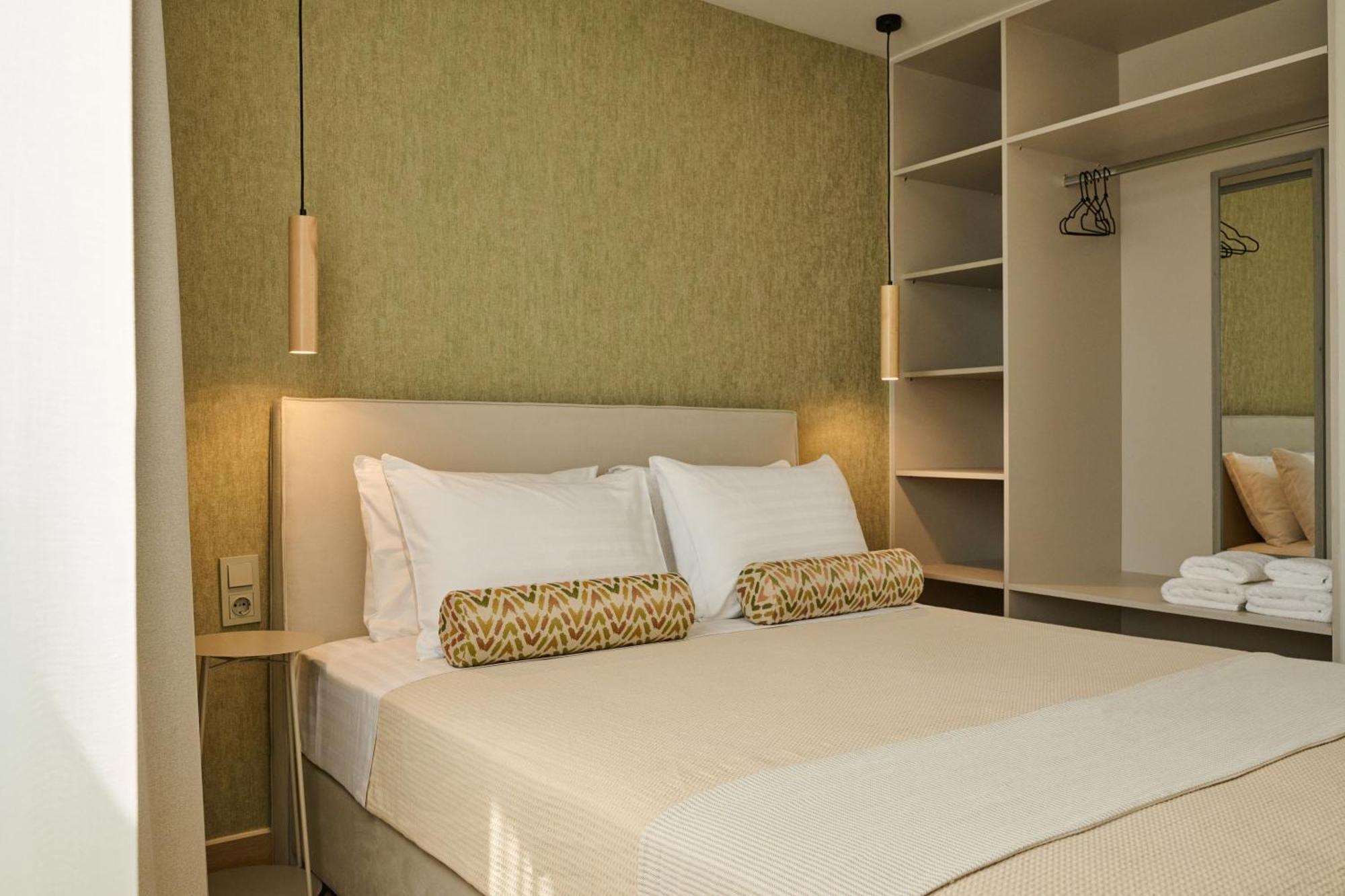 Acropolis Muses - Downtown Luxury Apartments 아테네 외부 사진